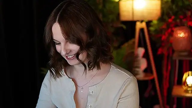 xoxo molly online show from 3, 10, 2025