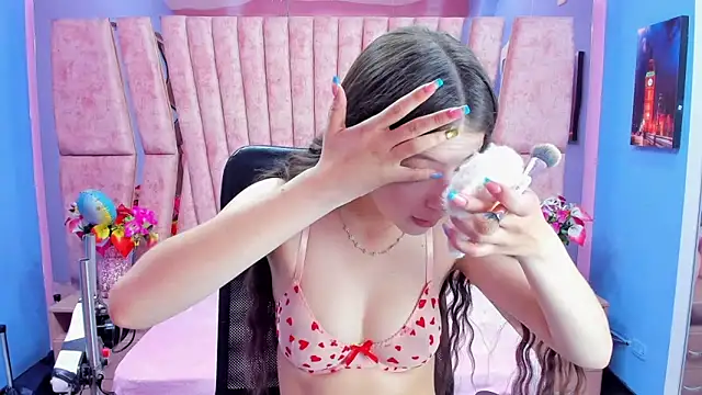 Snapshot of sarah_sweett_ chatting on 5, 11, 2025 sarah sweett online show from 5, 11, 2025