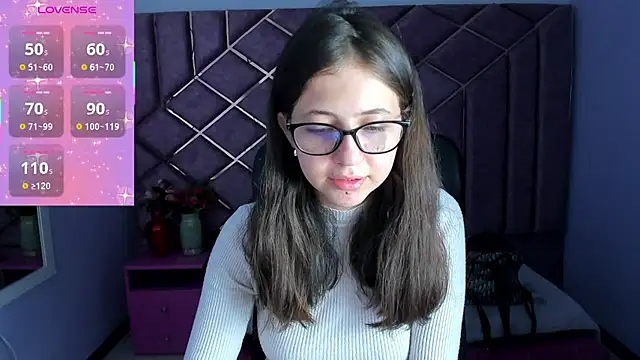 sarah sweett  online show from 29, 4, 2026