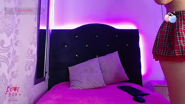 Snapshot of Assbig_daphne chatting on 6, 10, 2025 Assbig daphne online show from 6, 10, 2025