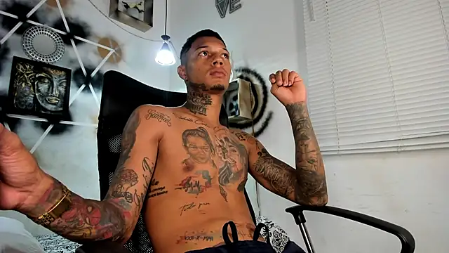 The boy dreams1 online show from 7, 10, 2025