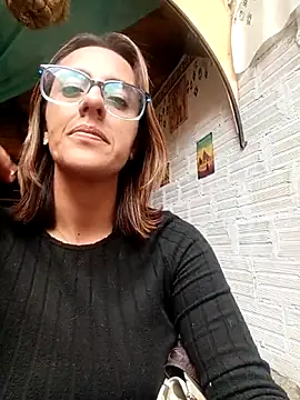 Jade 1-9 online show from 6, 10, 2025