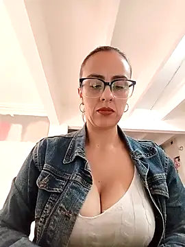 Jade 1-9 online show from 7, 2, 2026