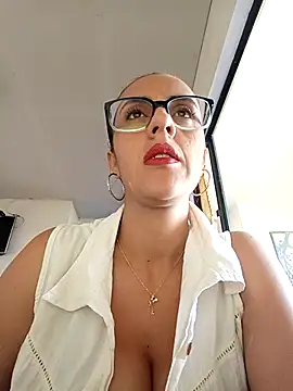 Jade 1-9 online show from 14, 12, 2025