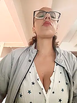 Jade 1-9 online show from 24, 2, 2026