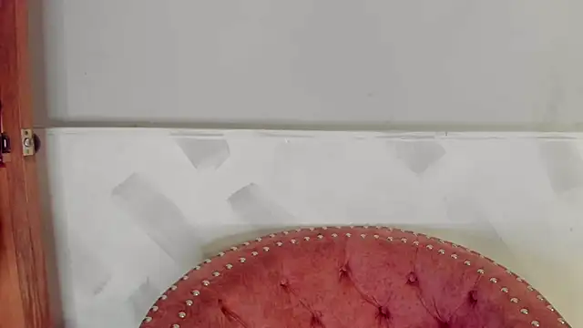 Snapshot of Molly_Logan chatting on 10, 2, 2026 Molly Logan online show from 10, 2, 2026