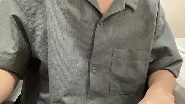 Snapshot of 16hornydog chatting on 17, 10, 2025 16hornydog online show from 17, 10, 2025