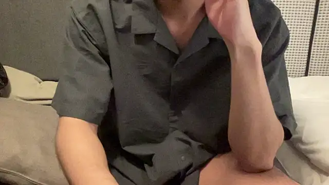 Snapshot of 16hornydog chatting on 23, 10, 2025 16hornydog online show from 23, 10, 2025