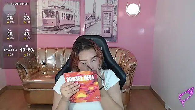 Snapshot of mia_foster_t chatting on 18, 11, 2025 mia foster t online show from 18, 11, 2025