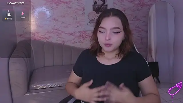 mia foster t online show from 2, 3, 2026