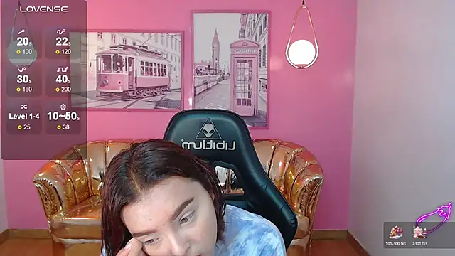 Snapshot of mia_foster_t chatting on 20, 11, 2025 mia foster t online show from 20, 11, 2025