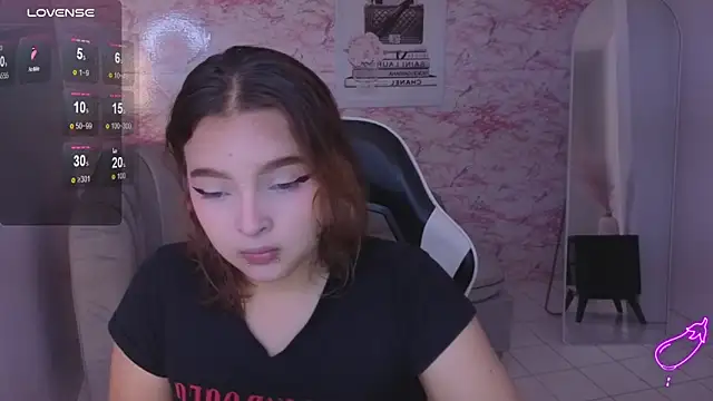 mia foster t online show from 28, 2, 2026