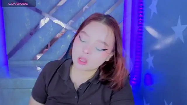 mia foster t online show from 12, 6, 2026