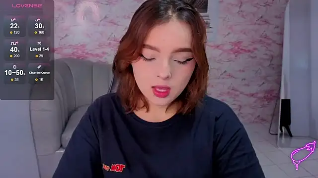 mia foster t online show from 11, 2, 2026