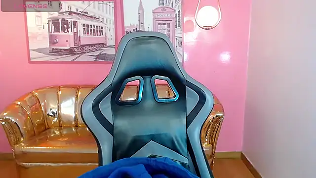 Snapshot of mia_foster_t chatting on 20, 12, 2025 mia foster t online show from 20, 12, 2025