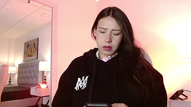 Mariaaam  online show from 10, 10, 2025