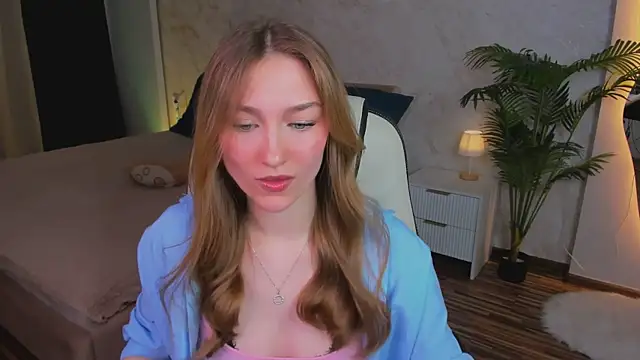 AngelAnabelle online show from 5, 10, 2025