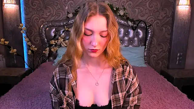 AngelAnabelle online show from 24, 11, 2025