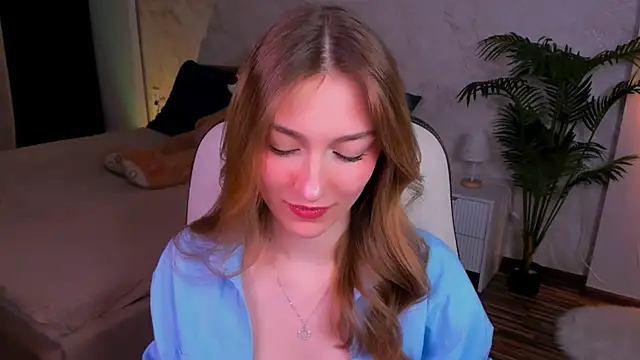 AngelAnabelle online show from 10, 10, 2025