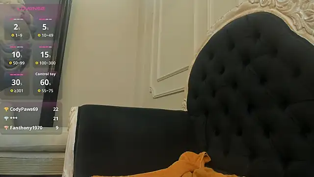 Snapshot of DanteGrant chatting on 23, 11, 2025 DanteGrant online show from 23, 11, 2025