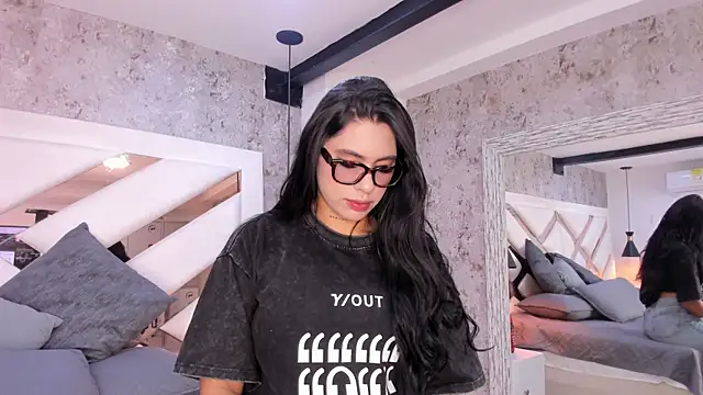 Vanessa Rain  online show from 16, 5, 2026