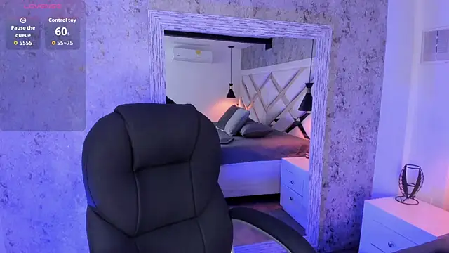 Vanessa Rain  online show from 10, 4, 2026