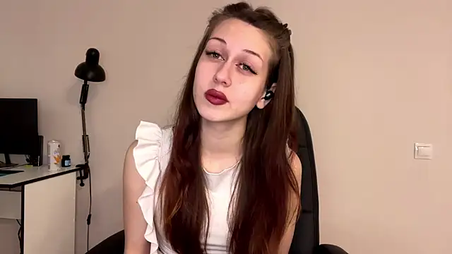 Nayra flash online show from 20, 12, 2025