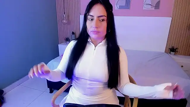 ZaraFoxx7 online show from 25, 10, 2025