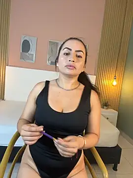 ZaraFoxx7 online show from 29, 11, 2025