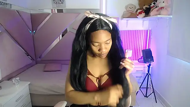 Charlotte ebony  online show from 16, 10, 2025