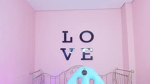 ingrid03 taffur online show from 9, 10, 2025