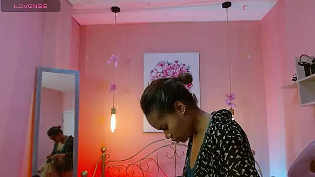 ingrid03 taffur online show from 13, 4, 2026