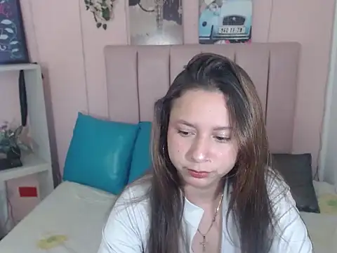 Candela Dubout online show from 10, 10, 2025