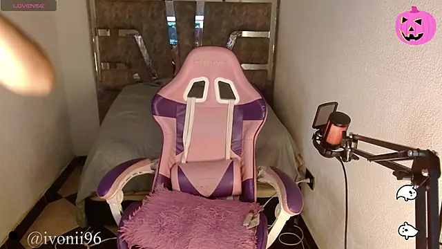 ivoni online show from 21, 10, 2025