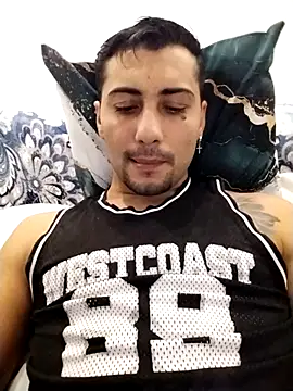 gooddboy01 online show from 31, 10, 2025