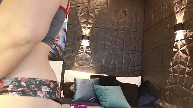 Hurrem99 online show from 8, 10, 2025