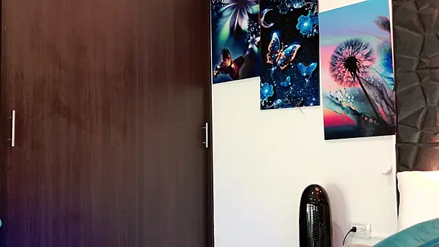 Hurrem99 online show from 5, 11, 2025