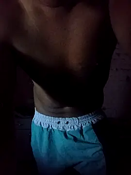 Alex321Flores online show from 8, 1, 2026