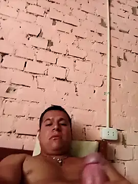 Alex321Flores online show from 19, 4, 2026