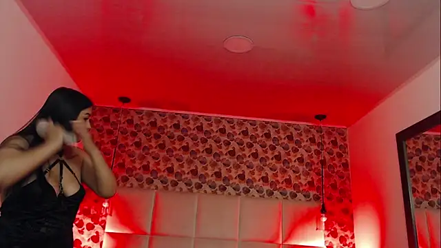 IssisLancaster online show from 5, 11, 2025