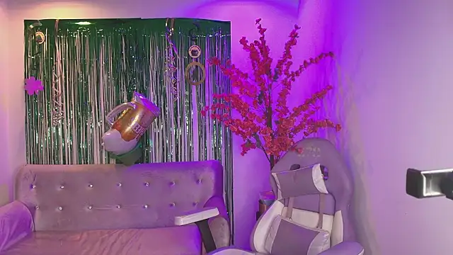 Summer miller online show from 17, 3, 2026