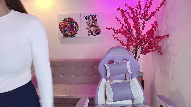 Summer miller online show from 7, 3, 2026