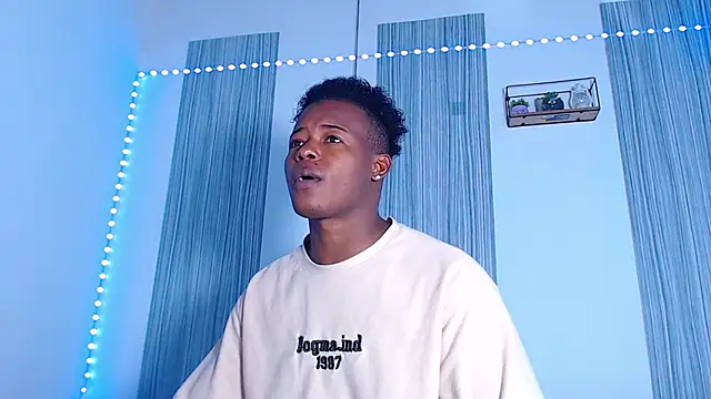 Dark stallionX online show from 30, 11, 2025