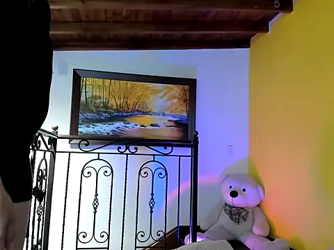 Zulyhenao online show from 1, 11, 2025