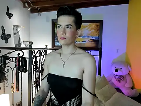 Zulyhenao online show from 15, 11, 2025