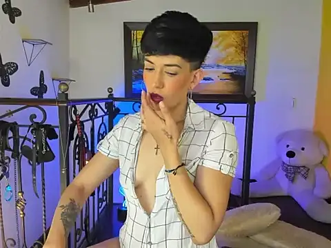 Zulyhenao online show from 4, 12, 2025