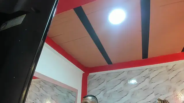 Stefany Andruw online show from 5, 11, 2025