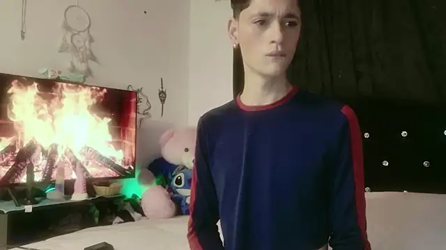 Tyler cat online show from 4, 11, 2025