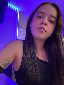 gabriiieela  online show from 13, 11, 2025