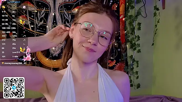 lyra thenymph online show from 23, 11, 2025